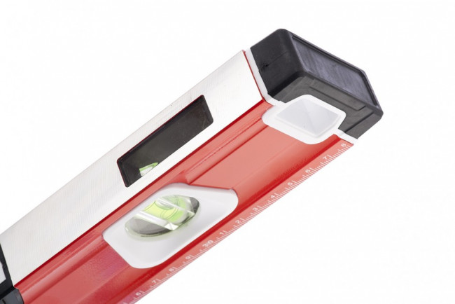 Уровень алюминиевый, магнит, фрезерованный, 3 глазка (1 зеркальный), двухкомпонентные рукоятки, 600 мм Matrix, ( 34731 ) Уровень алюминиевый, магнит, фрезерованный, 3 глазка (1 зеркальный), двухкомпонентные рукоятки, 600 мм Matrix, ( 34731 )