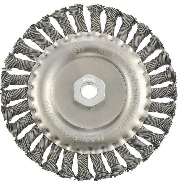 Щетка для УШМ 150 мм, М14, плоская, крученая проволока 0,8 мм Matrix, ( 74645 ) Щетка для УШМ 150 мм, М14, плоская, крученая проволока 0,8 мм Matrix, ( 74645 )