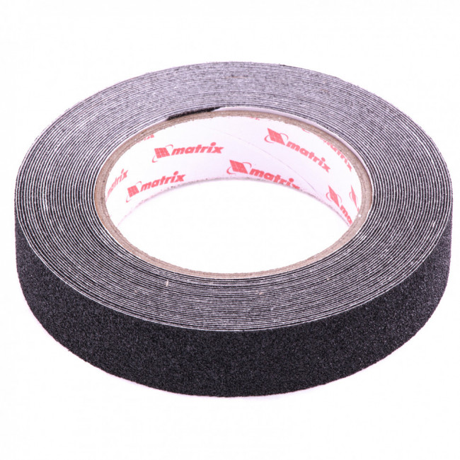 Лента клейкая противоскользящая, черная 25 мм x 10 м Matrix, ( 88706 ) Лента клейкая противоскользящая, черная 25 мм x 10 м Matrix, ( 88706 )