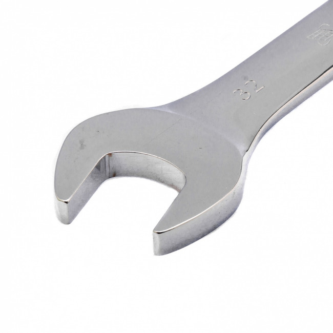 Ключ комбинированный трещоточный, 32 мм, CrV, шарнирный, зеркальный хром Matrix ( 14900 ) Ключ комбинированный трещоточный, 32 мм, CrV, шарнирный, зеркальный хром Matrix ( 14900 )